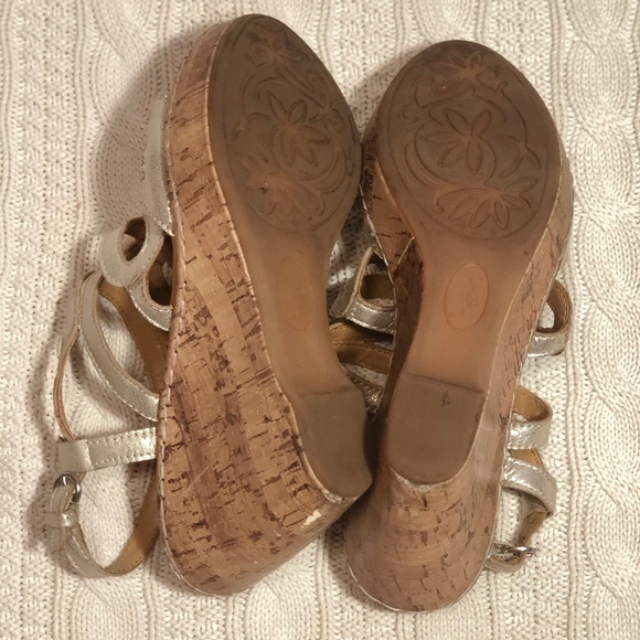 b.o.c. Wedge sandal metallic sz 8 - Picture 5 of 11